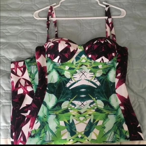 House of CB floral Carmel dress - Picture 3 of 4